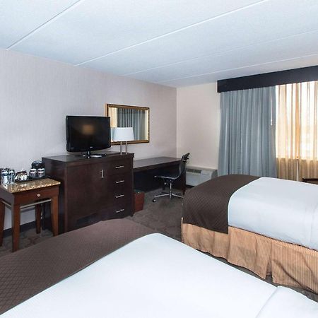 Wyndham Columbus Hotel Уъртингтън Екстериор снимка