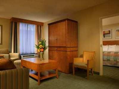 Wyndham Columbus Hotel Уъртингтън Екстериор снимка